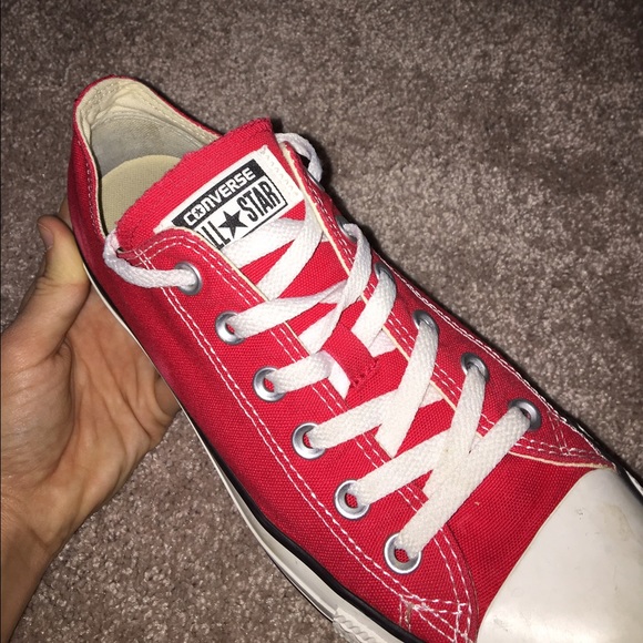 Red women's converse