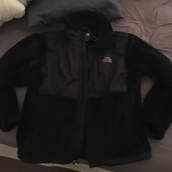 Women's medium black fleece north face jacket