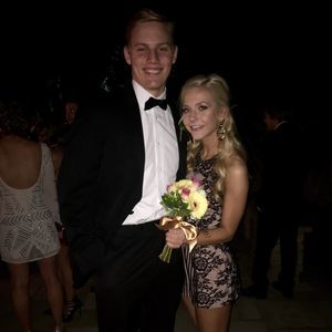 Meet your Posher, Cameron