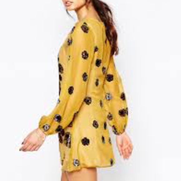 For love and lemons heather mini small - Picture 4 of 4