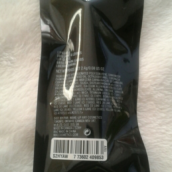 🚫SOLD OUT🚫Little MAC Lipglass LYBT - Picture 3 of 3