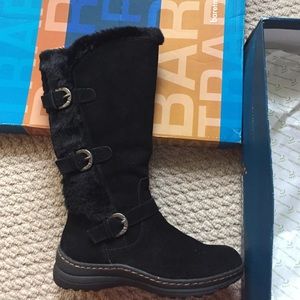 Bare Traps Suede Ayden Boot. Size 7.5. New in box