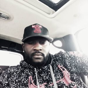 Meet your Posher, Vicgee