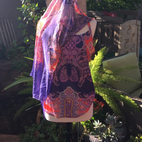 Paisley purple shawl with matching tank. - Picture 2 of 3