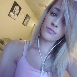 Meet your Posher, Jandi