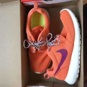 Nike Roshes