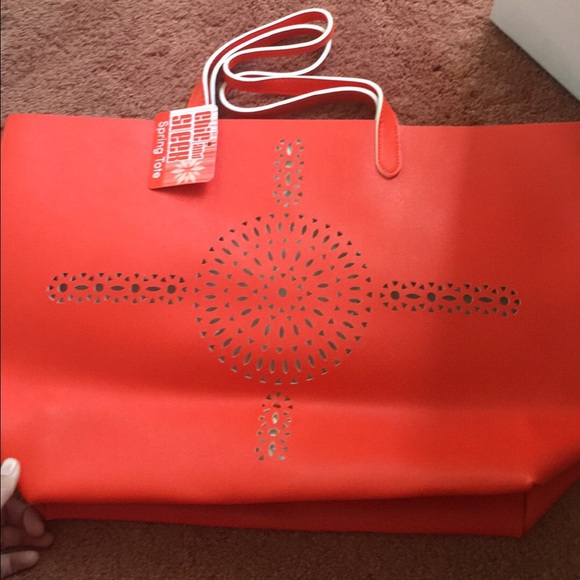 Chic and sleek bag - Picture 1 of 1