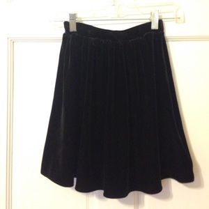 AMERICAN APPAREL Velvet Flare Skirt