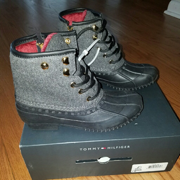 Tommy hilfiger rain boots