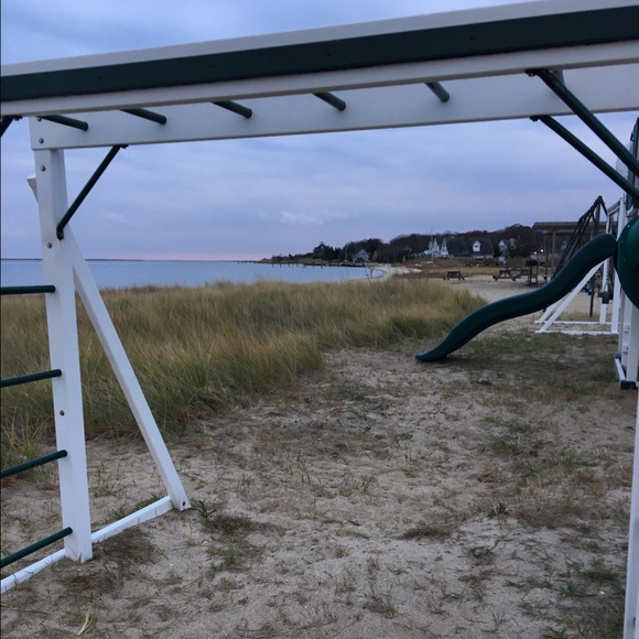 Meet your Posher, Hailey - Picture 1 of 1