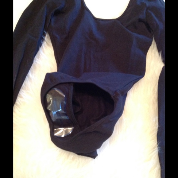 1left ss lArGe 🤩Aa longleeve bodysuit! - Picture 2 of 3