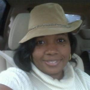 Meet your Posher, Lavonia