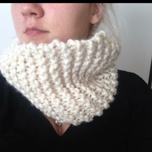 Cream and Gold Glitter Knitted Cowl