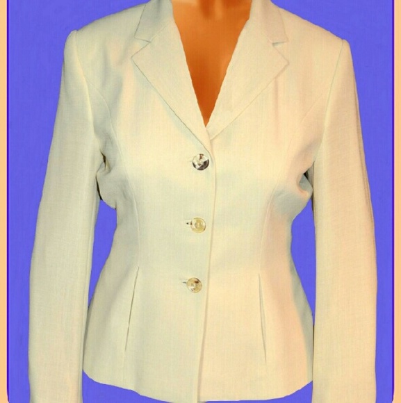 Women's View Moda Italiana Light Sandy Jacket - image 1