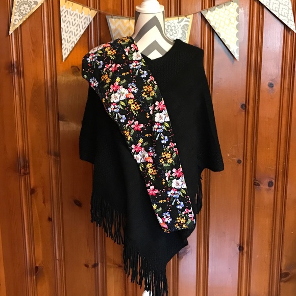 Buttery Soft Floral Leggings - Picture 3 of 3