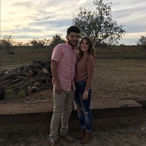 Meet your Posher, Cris