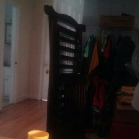 A crib