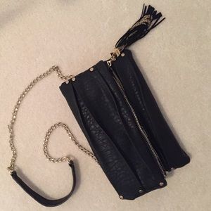 Izzy & Ali Black Crossbody/ Clutch