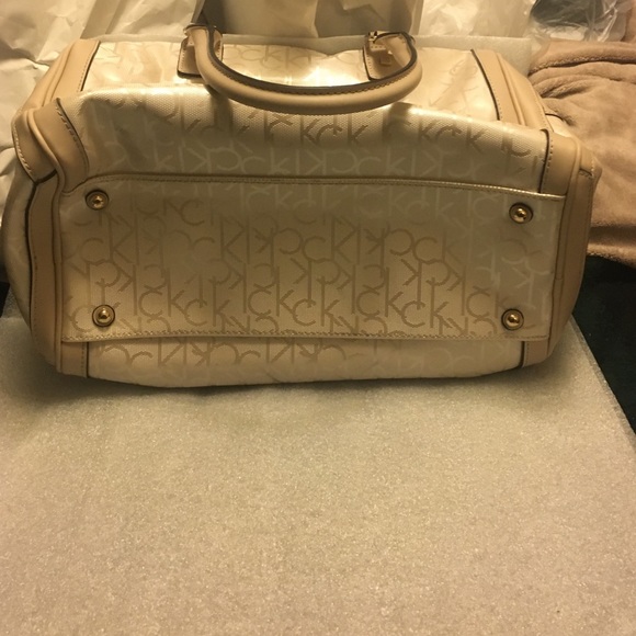 Calvin Klein HANDBAG - Picture 4 of 4