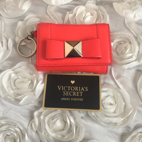Kate Spade ♠️ - Picture 4 of 4