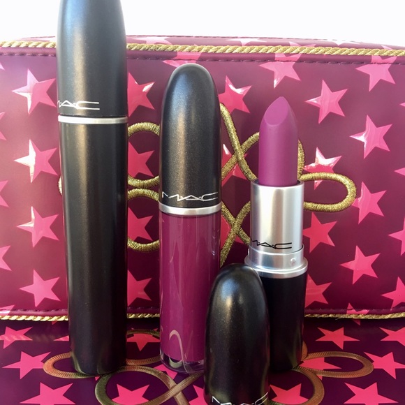 ❌ SOLD ❌Nutcracker sweet Plum retro Matte Kit💄