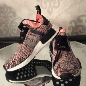 SOLD Adidas NMD_R1 Pink