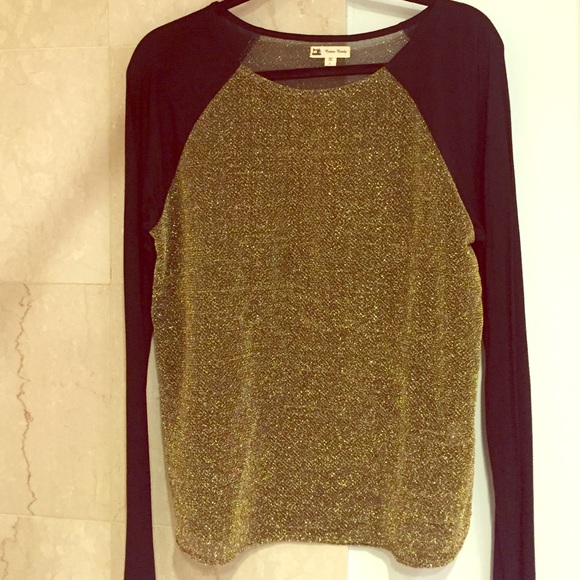 Sheer gold long sleeve blouse with black sleeves