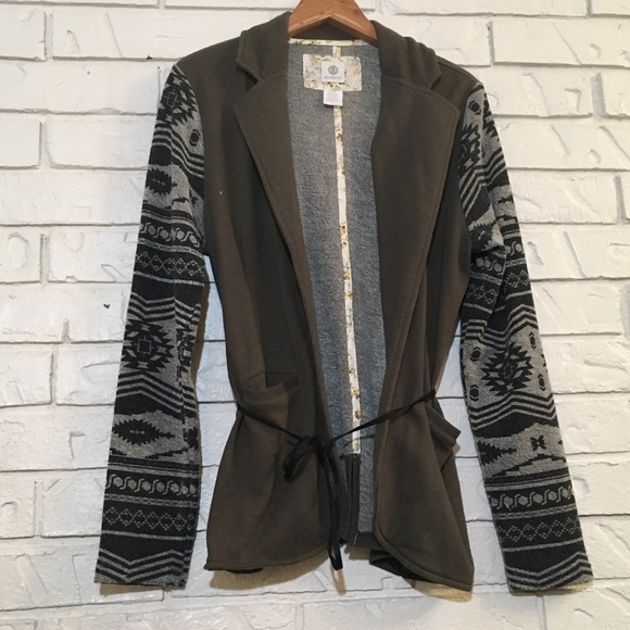 Element Jackets & Blazers - Element Navajo-Print Sleeve Tie-Waist Jacket - L