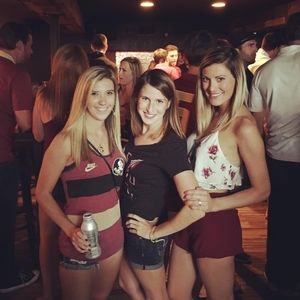 Meet your Posher, Claire