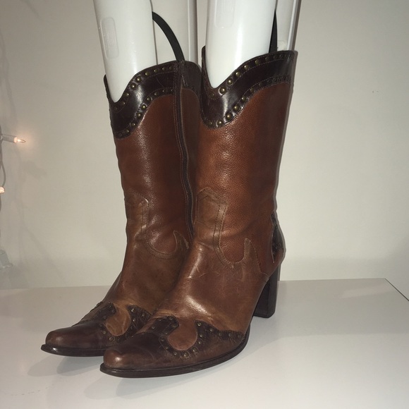 Mid-Calf Cowboy Boots