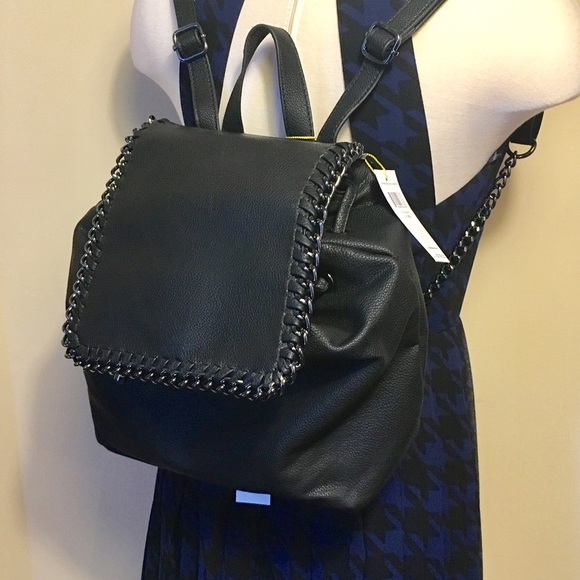 BCBGeneration Handbags - 🎀NEW🎀BCBGeneration Black Backpack