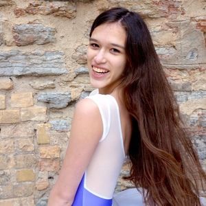 Meet your Posher, Eva