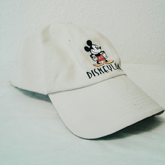 VINTAGE DISNEY HAT