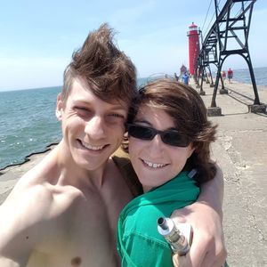 Meet your Posher, Rose