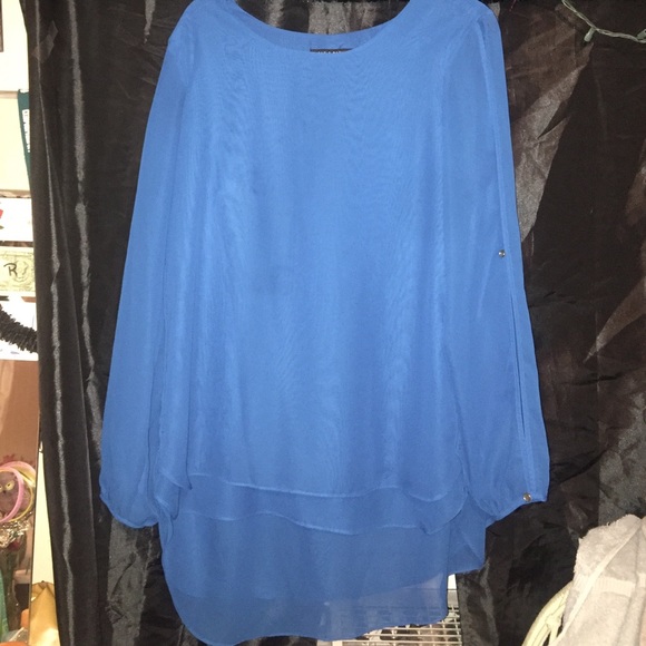 Shirt - Picture 1 of 4