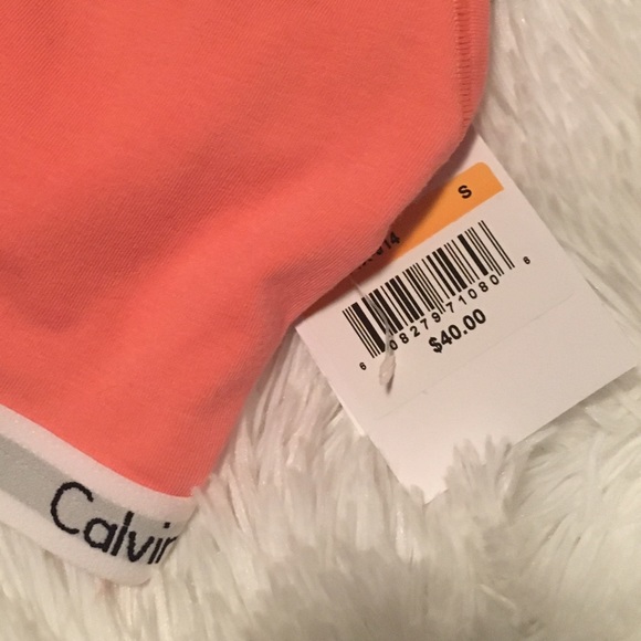 BNWT Set of 2 Calvin Klein Bralettes - Picture 2 of 3