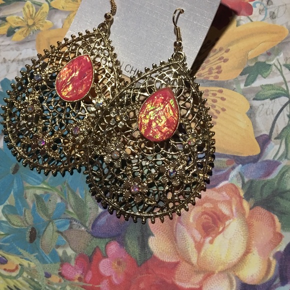 $1 earrings
