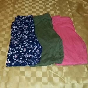 Set of 3 Old Navy Leggings Size Small