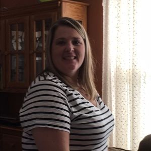 Meet your Posher, Angela