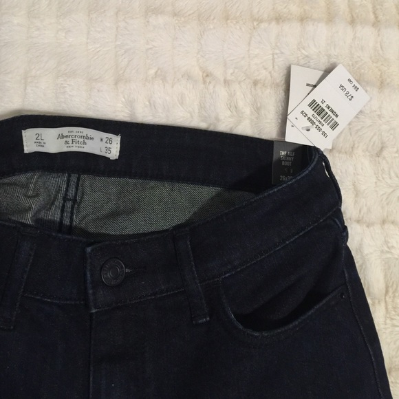 🏷New Listing✨Abercrombie & Fitch ✨Boot Cut - Picture 2 of 4