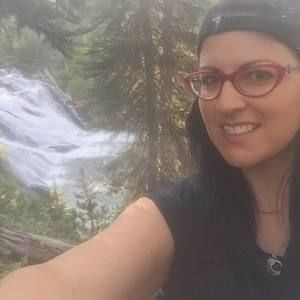 Meet your Posher, Amanda