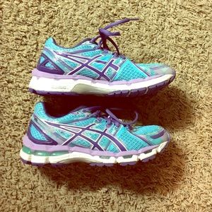 Asics Kayano 19