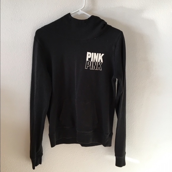 Pink VS sweatshirt with front pocket