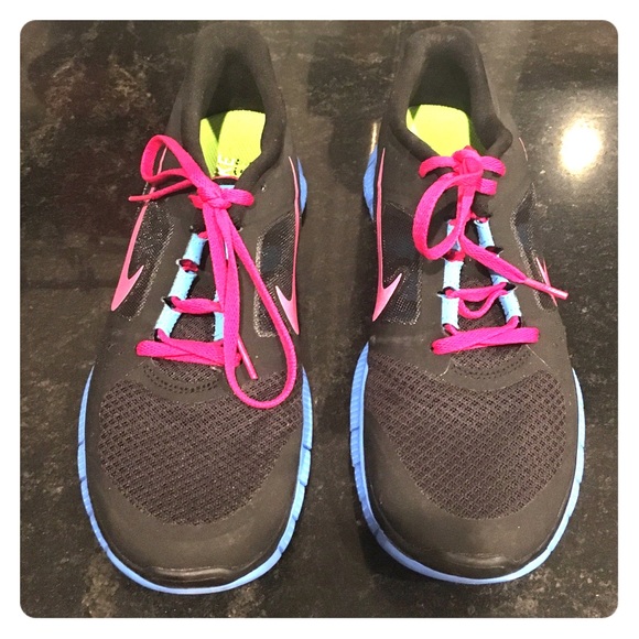 Lightly used Nike Free 5.0