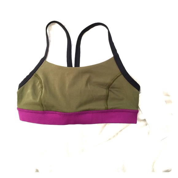 Lululemon Rise and Run Sports Bra size 6
