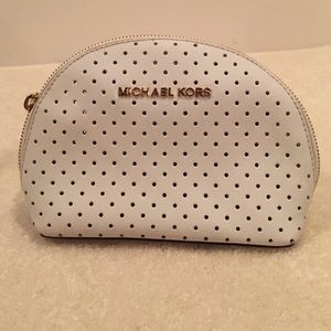 Small Michael Kors pouch