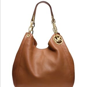 ISO PLEASE HELP TRADE ONLY!!