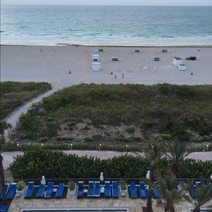 Meet your Posher, Clarissa