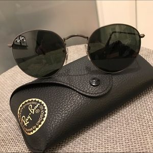 Ray-Ban RB3447 Round Metal Sunglasses