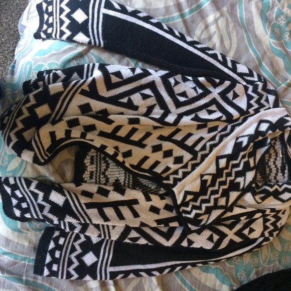 Cardigan - Picture 2 of 2
